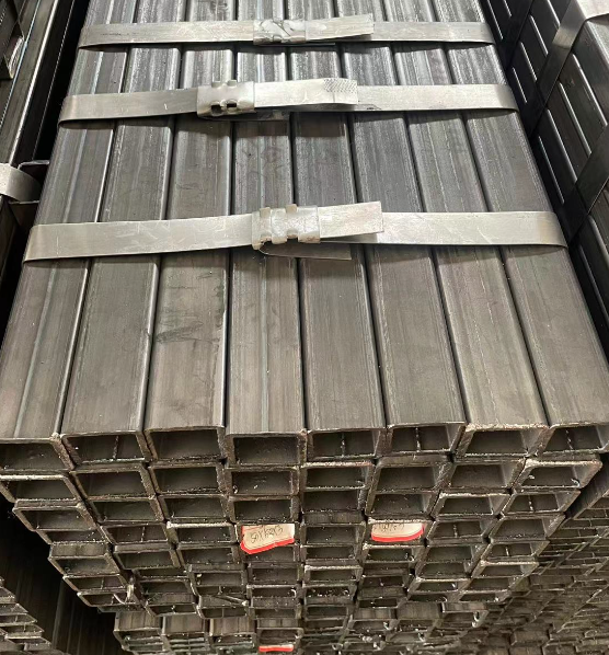 舟山工业用梯子 镀锌管焊接梯子 铁梯子方管梯